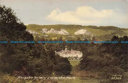 R678351 Reigate Priory aus dem Park. F. Frith. 1961