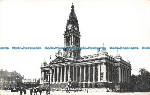 R678354 Portsmouth. Rathaus. M. und Co