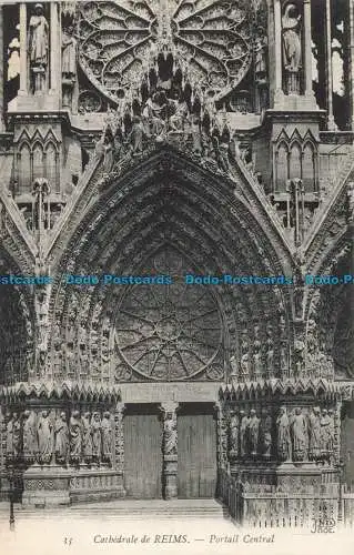 R67660 Cathedrale de Reims. Portail Central. ND. Foto