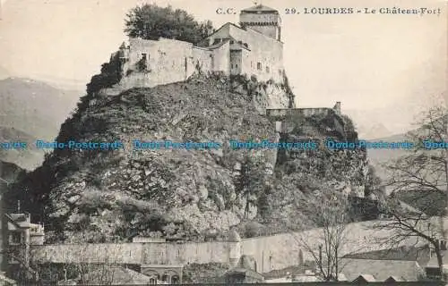 R678962 Lourdes. Le Chateau. Fort