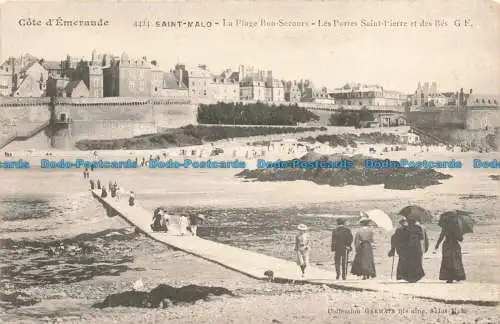 R678016 Saint Malo. La Plage Bon Secours. Les Portes Saint Pierre et des Bes. Ge