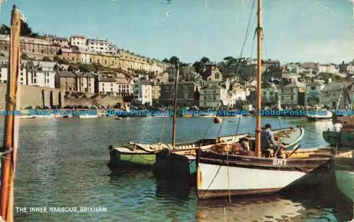 R679889 Brixham. Der Innenhafen. J. Salmon. Kamerafarbe. 1964