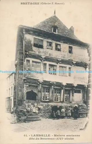 R168723 Bretagne. Lamballe. Maison Ancienne dite du Bourreau