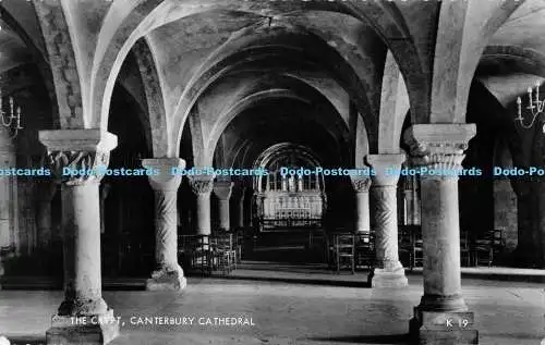 R169255 Die Gruft. Kathedrale von Canterbury. K 19. Valentinstag. RP