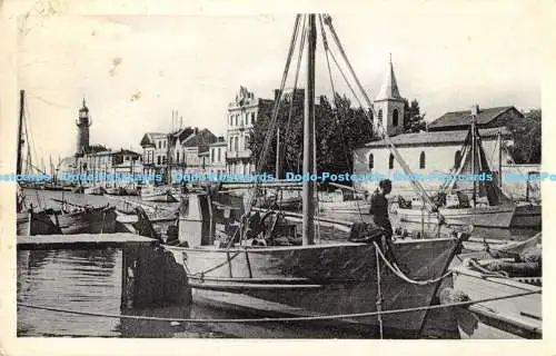 R170462 Grau du Roi. Un coin du Canal vers lEglise. Photomecaniques. 1952