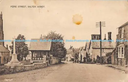 R171139 Fore Street. Milton Abbot. 1944