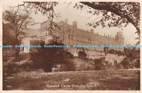 R171394 Warwick Castle von der Insel. 3476. Lachsserie