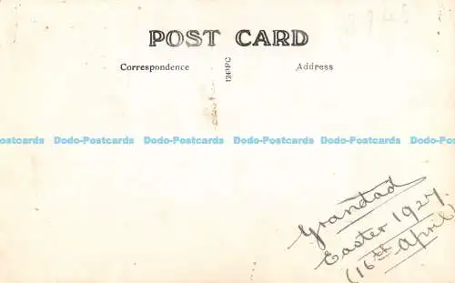 R171960 Mann. Alte Fotografie. Postkarte