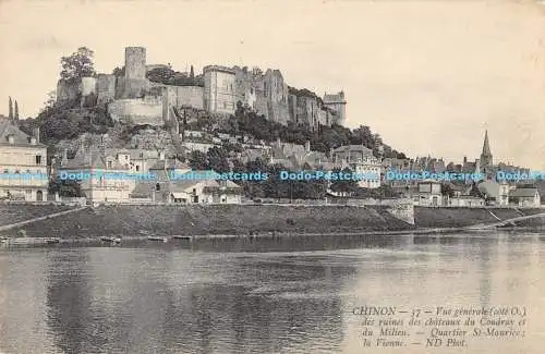 R173901 Chinon. Vue generale des ruines des chateaux du Coudray et du Milieu. ND