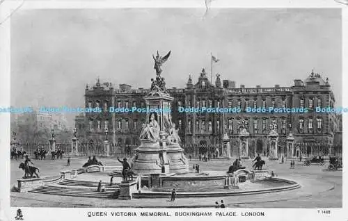 R177302 Queen Victoria Memorial. Buckingham Palace. London. stecken. Echtfotograf