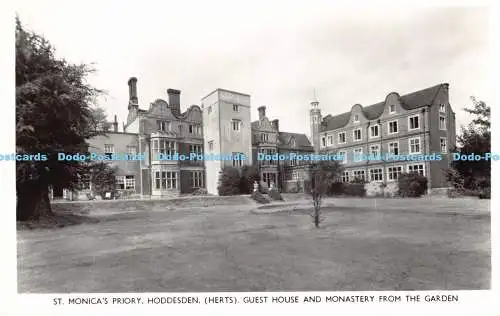 R179212 St. Monicas Priory. Hoiddesden. Herten. Gasthaus und Kloster aus dem