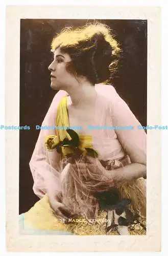 C001546 Miss Madge Kennedy. Drehfoto. London. RP