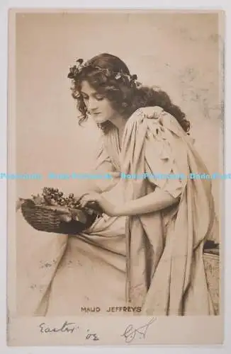 C001605 Maud Jeffreys. Postkarte. 1902