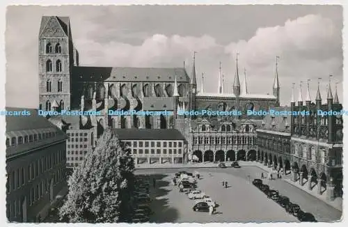 C002413 Lübeck. Marktplatz mit St. Marien und Rathaus. Agfa. Schoning