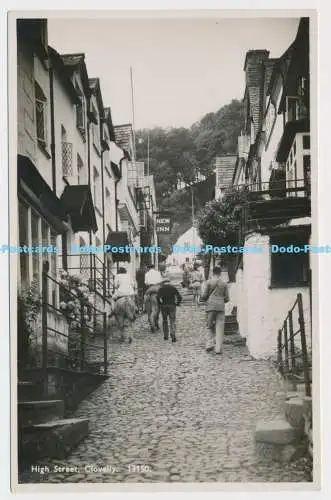 C004647 High Street. Clovelly. 13150. Lachs. RP