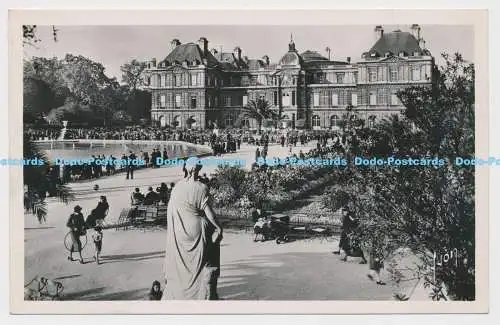 C005814 Paris En Flanant. Palais et Jardin du Luxembourg. Yvon