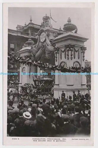 C005198 9482 N. Krönungsprozession. 1911. New Zealand Arch in Whitehall. Rota