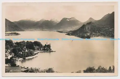 C007399 1300. Lac dAnnecy. Talloires. Massif des Bauges et presquile de Duingt.