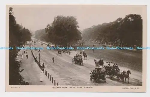 C007029 10490 1. Faule Reihe. Hyde Park. London. Drehfoto. RP. 1914