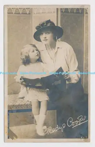 C009973 Gladys Cooper. RP. British Beauty. Drehfoto. 1917