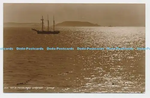 C007233 2421. Vor St. Peter Port. Guernsey. Richter