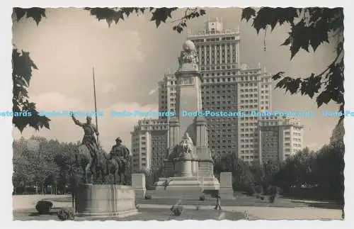 C007276 Madrid. Plaza de España. Monumento a Cervantes. Spanienplatz. Denkmal t