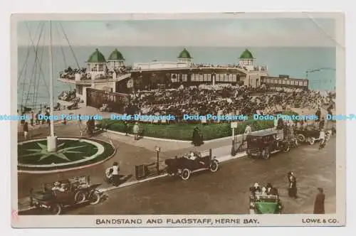 C010283 Bandstand und Flagstaff. Herne Bay. Lowe. RP. 1927