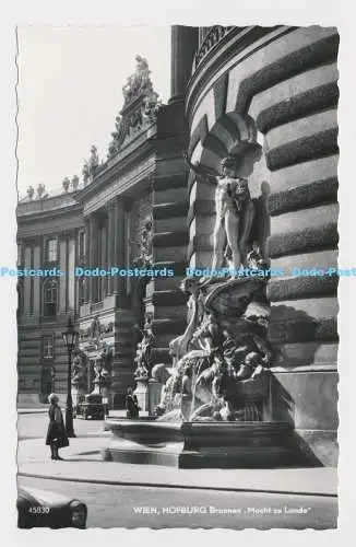 C009285 45830. Wien. Hofburg Brunnen. Macht zu Lande. PAG