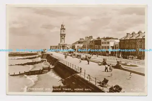 C008249 Promenade und Uhrturm. Herne Bay. K. 5666. Valentinstag. RP. 1955