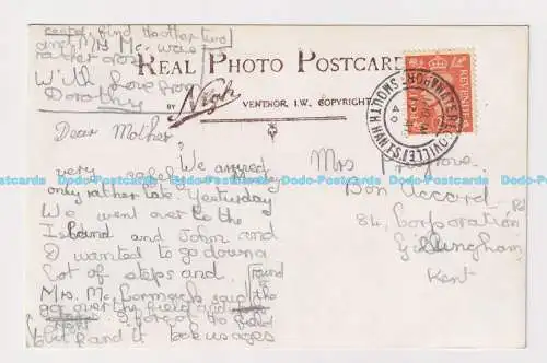 C011431 Esplanade. Blick nach East Ventnor. I.W. 4463. RP. Nahe. 1949