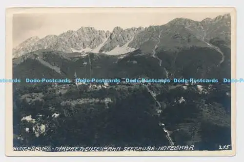 C011432 Hungerburg. Nordkettenseilbahn. Seegaube. Hafelekar. 215. Viel Heiss