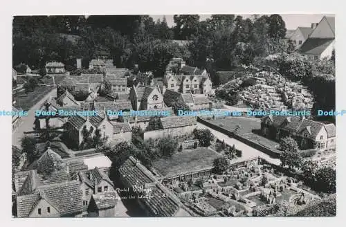 C012111 Model Village. Bourton auf Wasser. 21