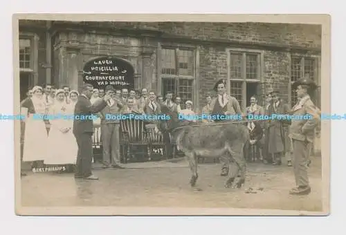 C013855 Laugh Priscillia. Gournay Court Yap Hospital. Bert Phillips