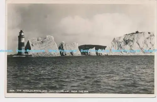 C018453 I.W. aus dem Meer. The Needles Rocks and Lighthouse. Nahe. RP