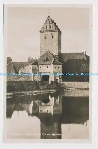 C020397 Dinkelsbühl. Rothenburger Tor mit Stadtweiher. Nr. 8. RP