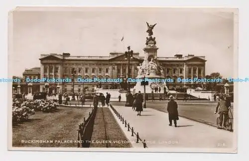 C019748 London. Buckingham Palace und die Queen Victoria Statue. RP. 1950