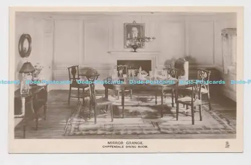 C022750 Spiegelgrau. Chippendale Esszimmer. Tuck