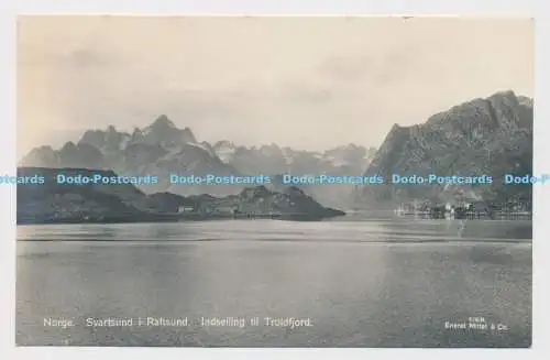 C022508 Norge. Svartsund i Raftsund. Indseiling bis Troldfjord. Mittet