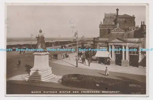 C024909 Southport. Queen Victoria Statue und Promenade. Pelham. Echtfoto Serie