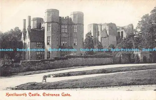 R181121 Kenilworth Castle. Eingangstor
