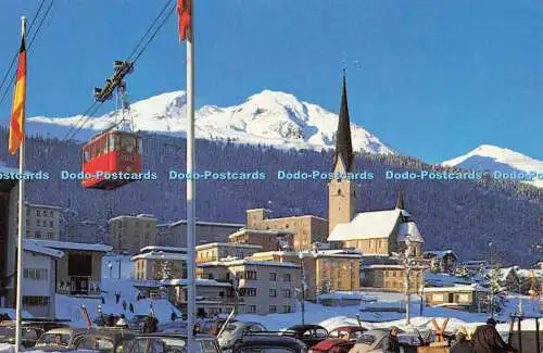 R681310 Davos Platz. Blick von der Talstation der Bramabuel Jakobshorn. Bahn geg