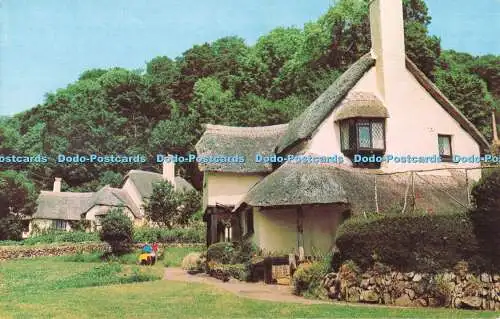 R681562 Somerset. Selworthy Green. Fotografische Grußkarte Co. Ltd. Natural C