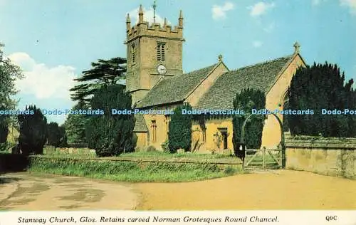 R684268 Stanway Church. Glos. Behält geschnitzten normannischen Grotesken-Rundchor. Ha