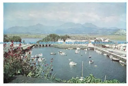 R685349 Nordwales. Festiniog Eisenbahn. Hafen und Bahnhof Porthmadog. Festinio