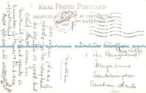 R688485 I.W. Cowes. Princess Green. Nahe. Echtfoto Postkarte. 1962
