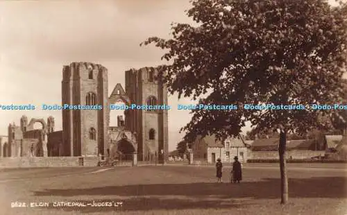 R688068 Elgin Cathedral. Richter. 9622. Postkarte
