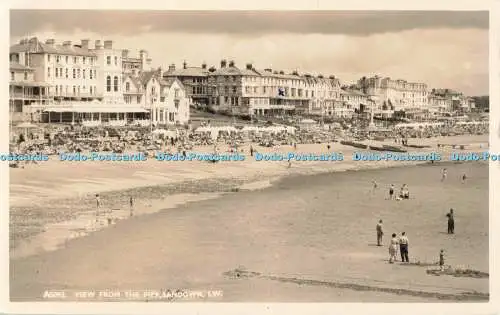 R688585 I.W. Sandown. Blick vom Pier. Nahe. RP. 1958