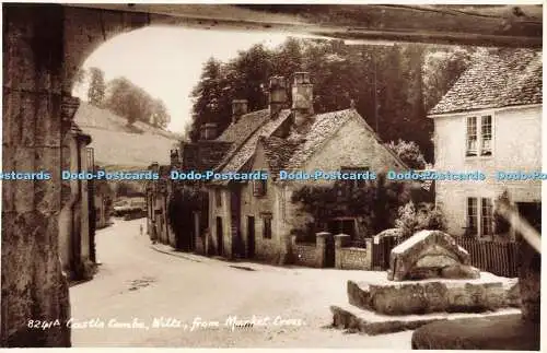 R688659 Wilts. Castle Combe. Von Market Cross. E. A. Sweetman. RP