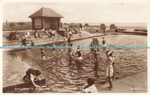 R688744 Carnoustie. Kinderplanschbecken. Valentinstag. RP