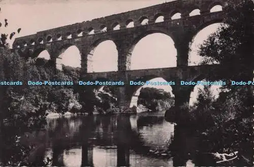 R689100 La Province Romaine. Le Pont Du Gard. Mrz. RP